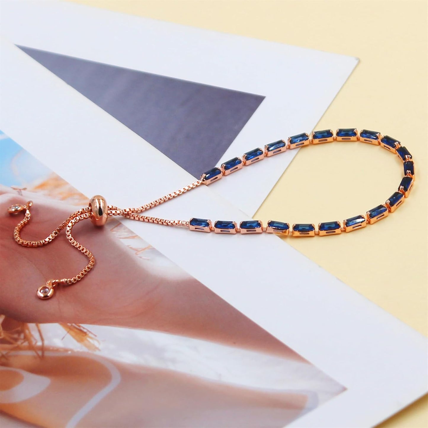 Fashion and Exquisite Rose Gold Slider Clasp Tennis Bracelet with Crystal Gems - Elegant Women’S Jewelry Accessory, Gift from Mother Sisters Friend YA5121