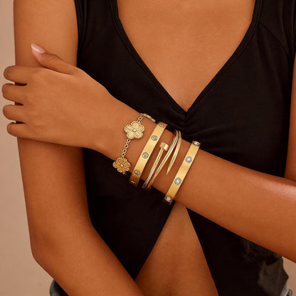 Stackable Gold Bracelets for Women - 4 Sets, 18K Gold Plated Bracelets, Stainless Steel Bangle Bracelets Non-Tarnish, Stylish Gold Jewelry Ensemble, Valentine'S Day, Birthday and Christmas Jewelry Gifts