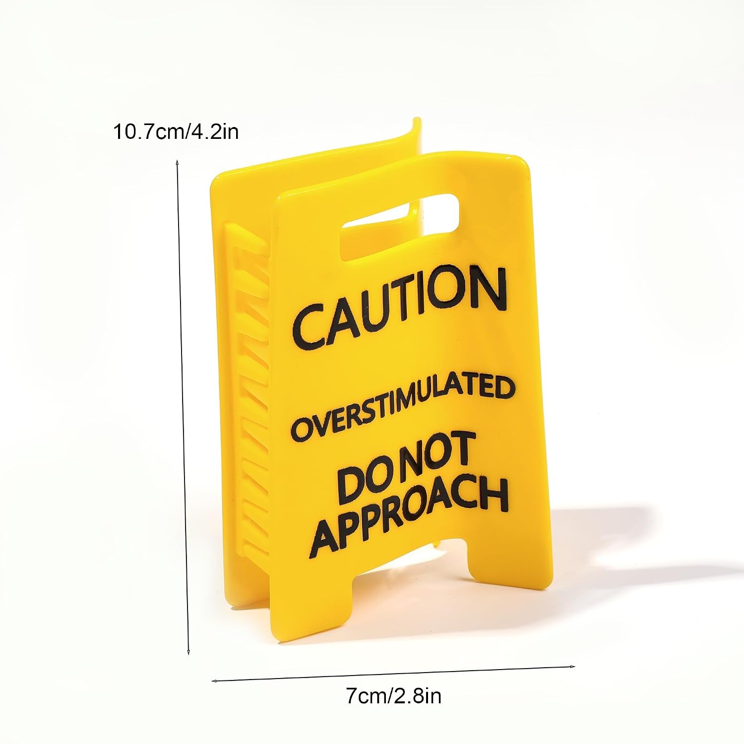 Funny Overstimulated Hair Clip Caution Do Not Approach Claw Clips for Thick Hair, Playful Warning Accessories for Women, Fun Hair Claw for Work, School, or Everyday Style(1Pcs)