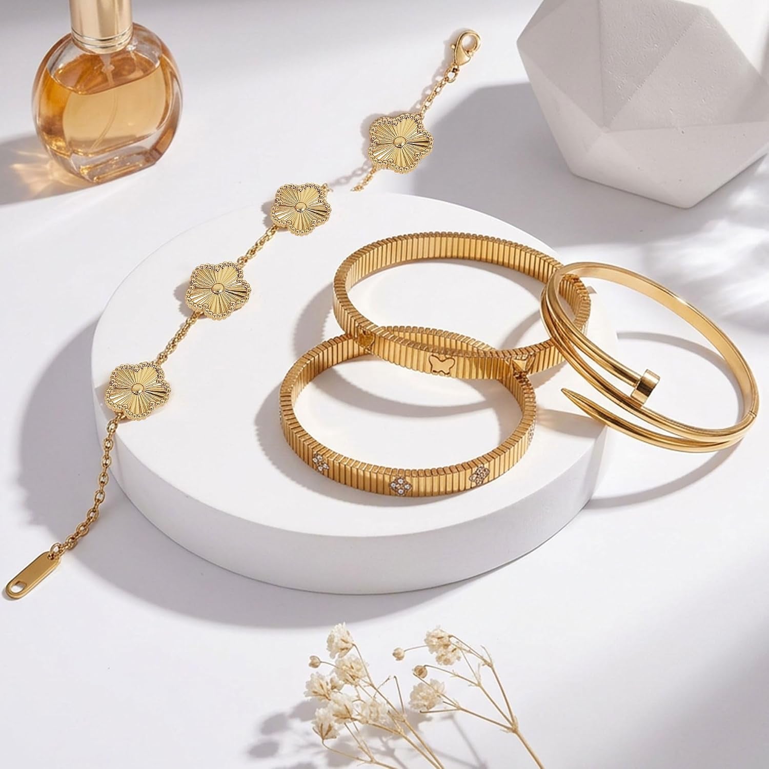 Stackable Gold Bracelets for Women - 4 Sets, 18K Gold Plated Bracelets, Stainless Steel Bangle Bracelets Non-Tarnish, Stylish Gold Jewelry Ensemble, Valentine'S Day, Birthday and Christmas Jewelry Gifts